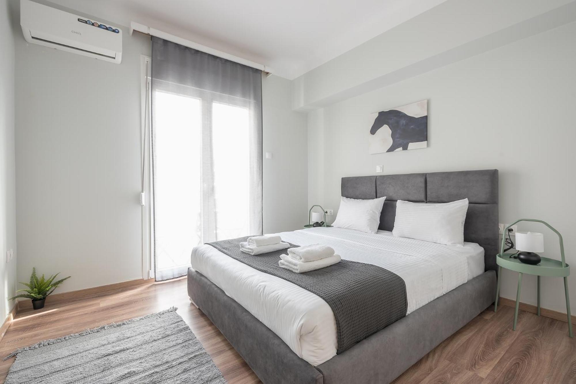 Urban Escape Downtown Apartment Athens