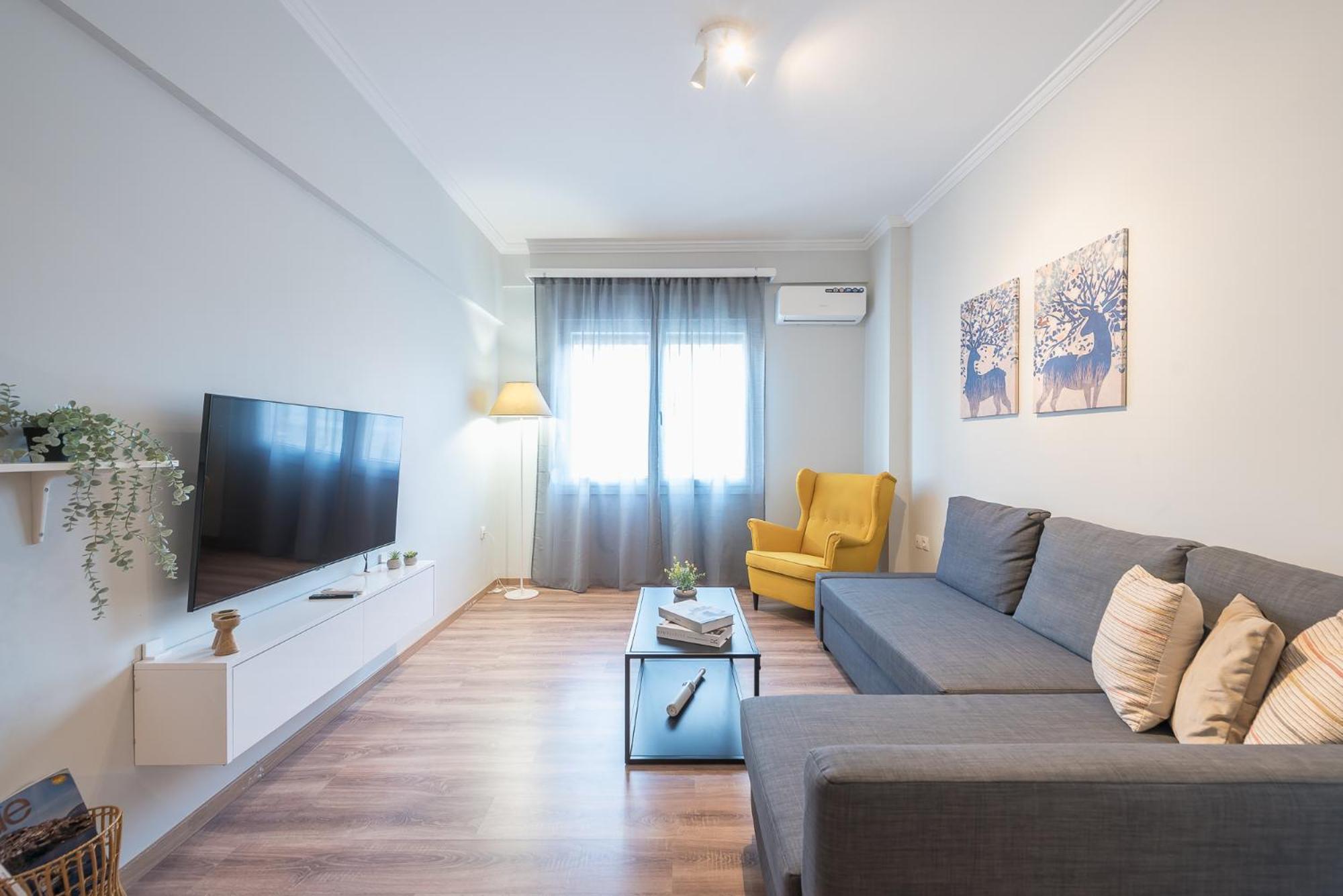 Urban Escape Downtown Apartment